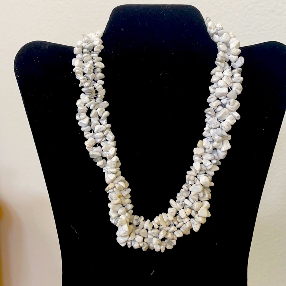 White  Howlite Nugget Beads Necklace 658 CTW